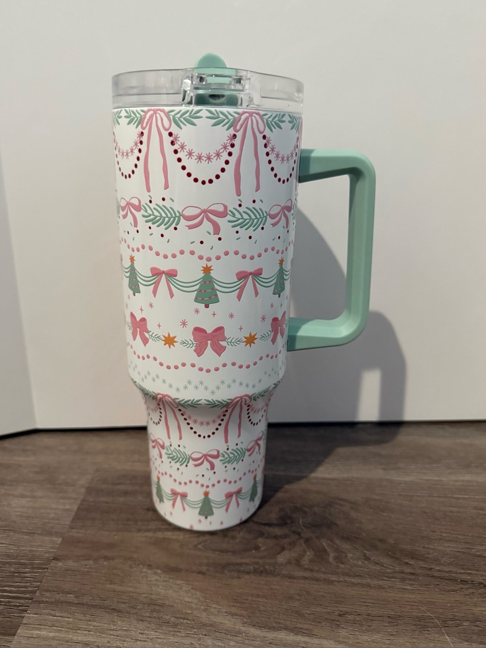 Pretty Pastel Christmas Garland Tumbler- 42 oz- NWT